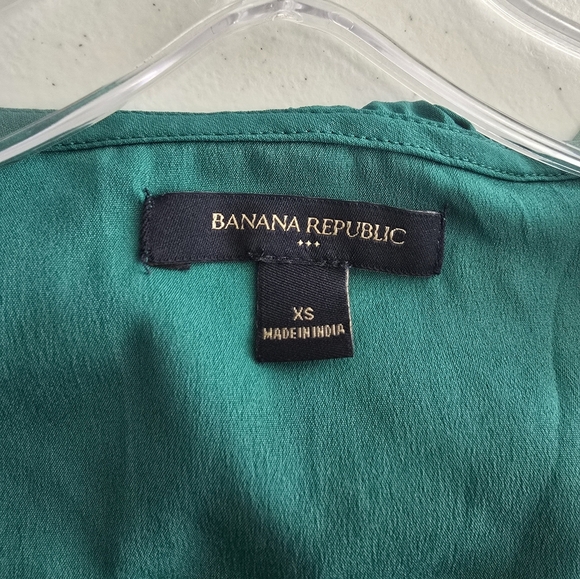 Banana Republic Ruffled Blouse size XS - Picture 8 of 8